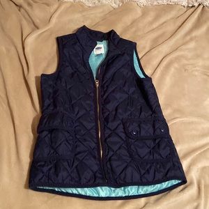 Sleeveless puffer vest